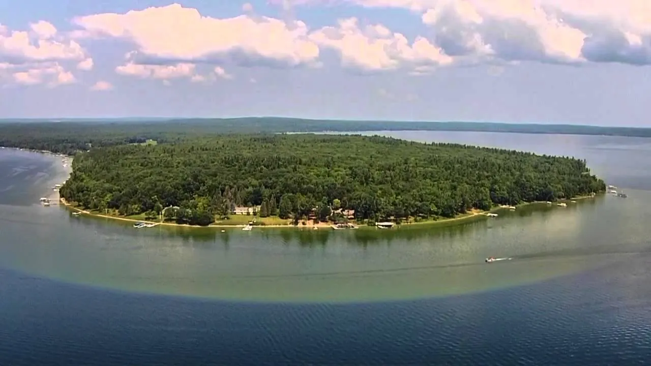 Burt Lake, Cheboygan County