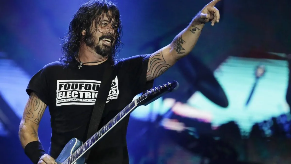 What Is The Net Worth Of Dave Grohl In 2024