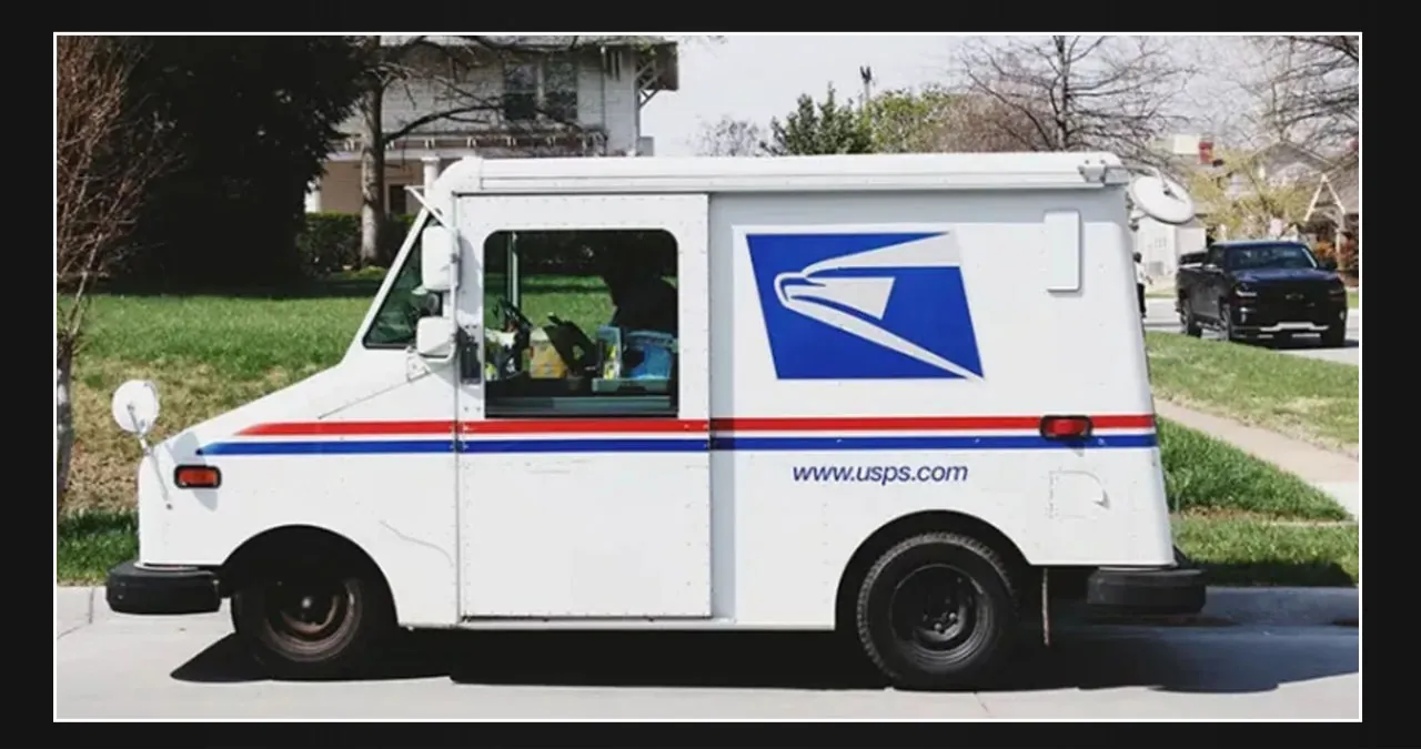 Missouri mail carrier indicted for selling key and stealing checks