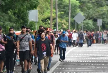 1,500 Migrants in Caravan Face Increased Crackdowns on Route to U.S.