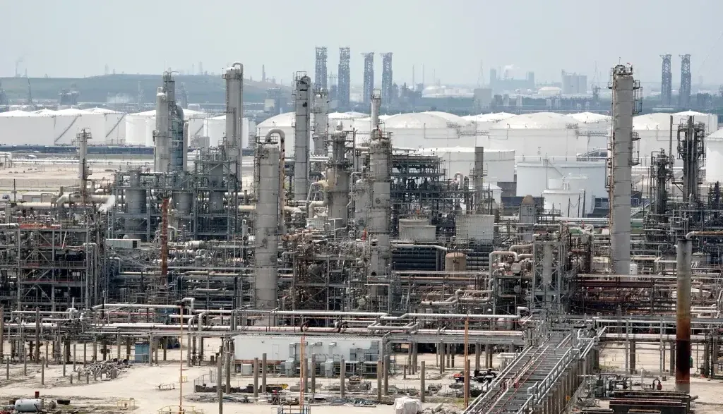 Trump Administration to Boost Gulf of America Oil Production by 100K Barrels Daily with New Drilling Policy